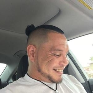 Meet your Posher, Ian